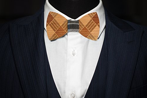 handgearbeitete Holzfliege